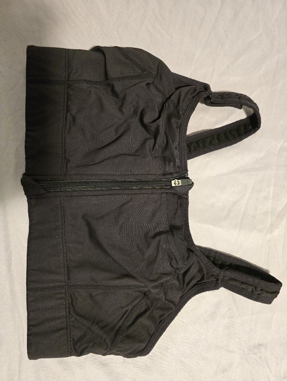 CVG front zip bra size Large